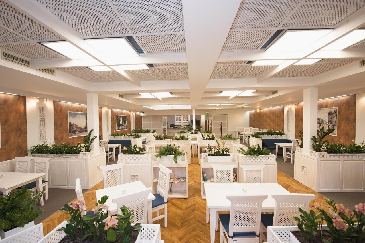 Hotel Slavia Svitavy Εξωτερικό φωτογραφία